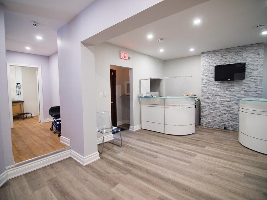 Images Livelong Wellness Clinic