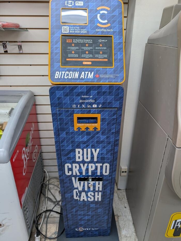 Images CoinFlip Bitcoin ATM - Willowdale Convenience (Toronto)