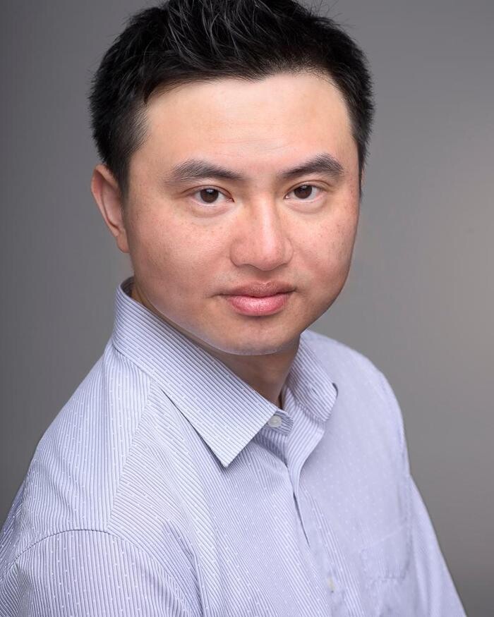 Images Volkan Caglar - Headshot Photography Studio