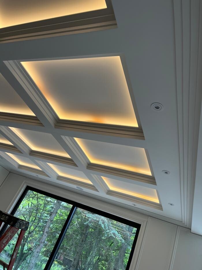 Images Lux Home Electric Inc.