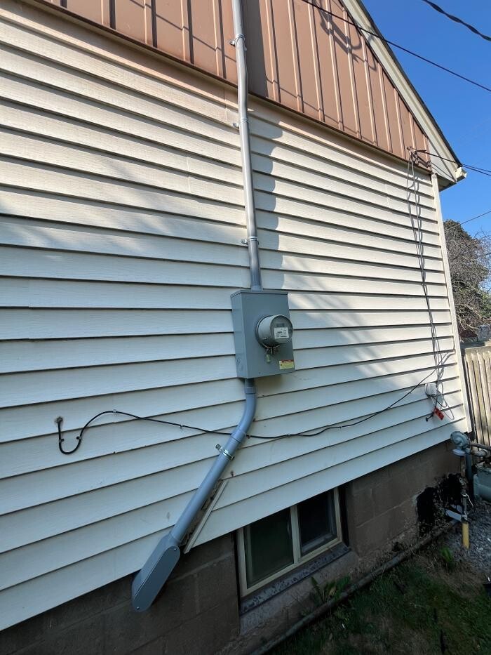 Images Lux Home Electric Inc.