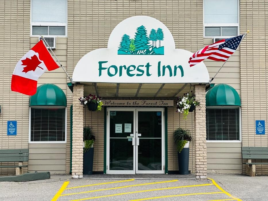 Images Forest Inn & Conference Centre