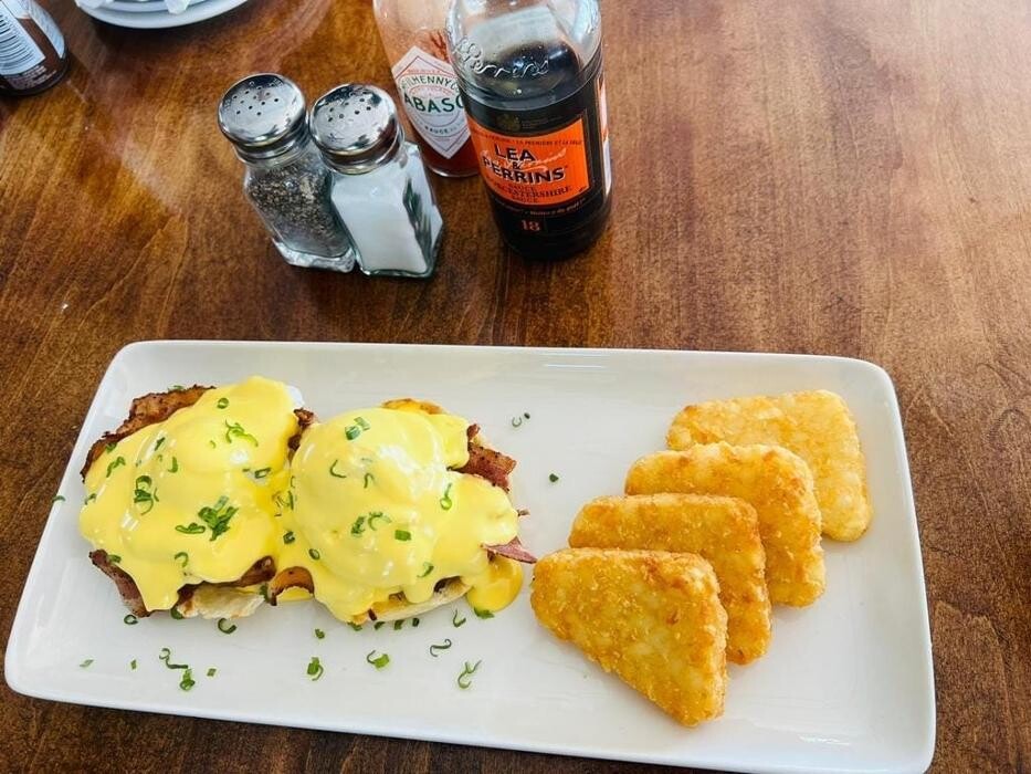 Images Forest Inn & Conference Centre