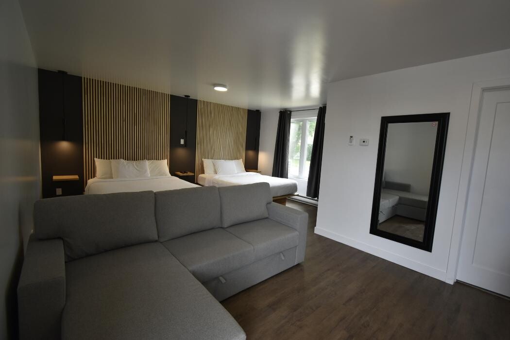 Images Motel ANF Inc