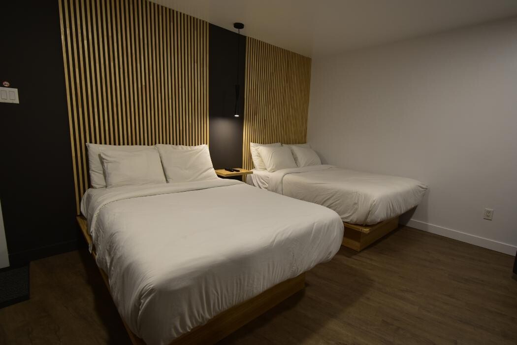 Images Motel ANF Inc