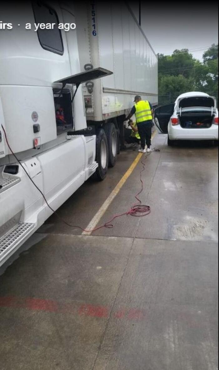 Images Zeppelin Truck Repairs