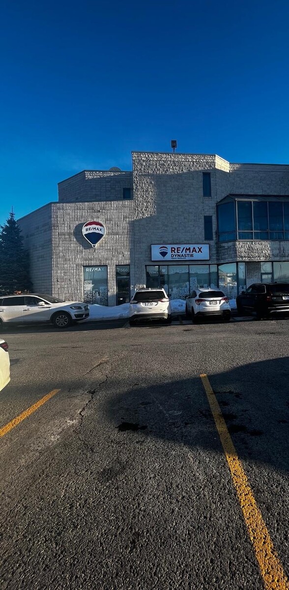 Images RE/MAX DYNASTIE