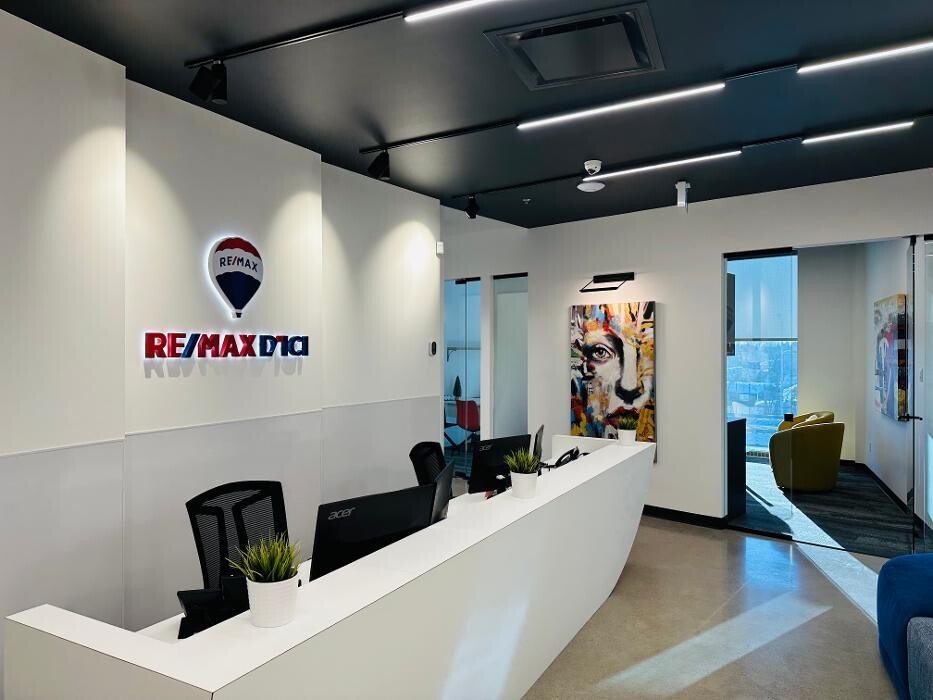 Images RE/MAX D'ICI