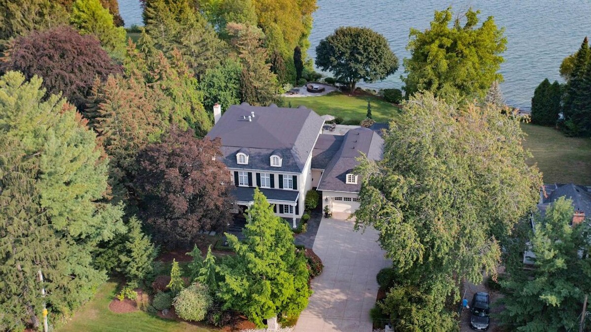 Images Goodale Miller Team - Century 21 Miller Real Estate Ltd.