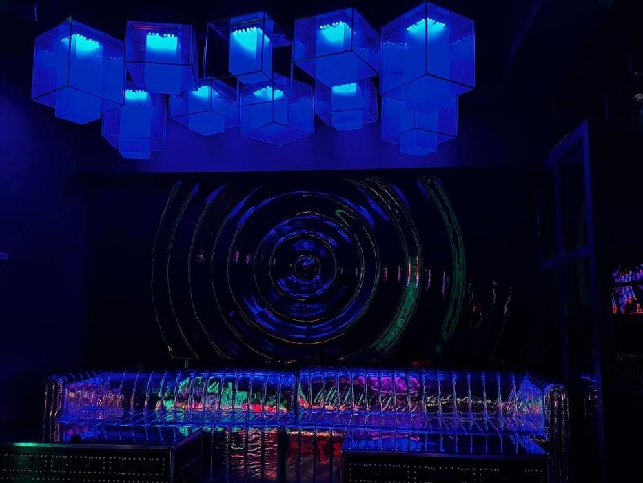 Images Eclipse Lounge & Grill