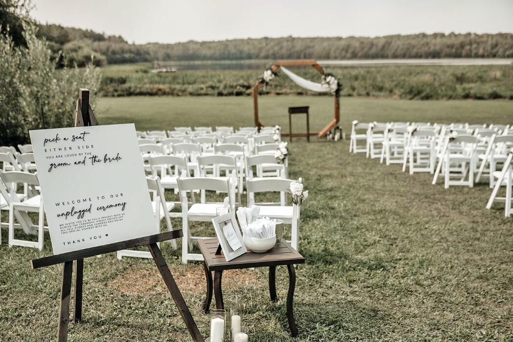 Images Lakeview Weddings & Events