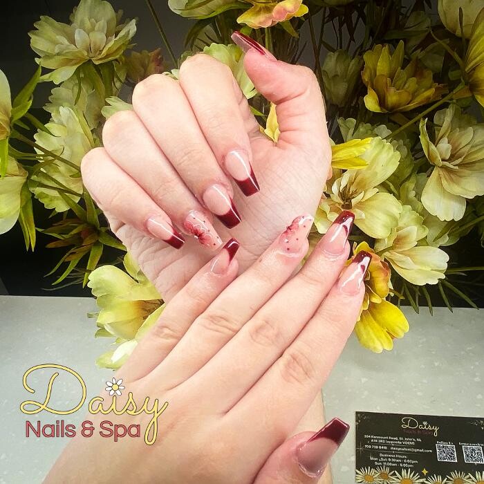 Images Daisy Nails & Spa