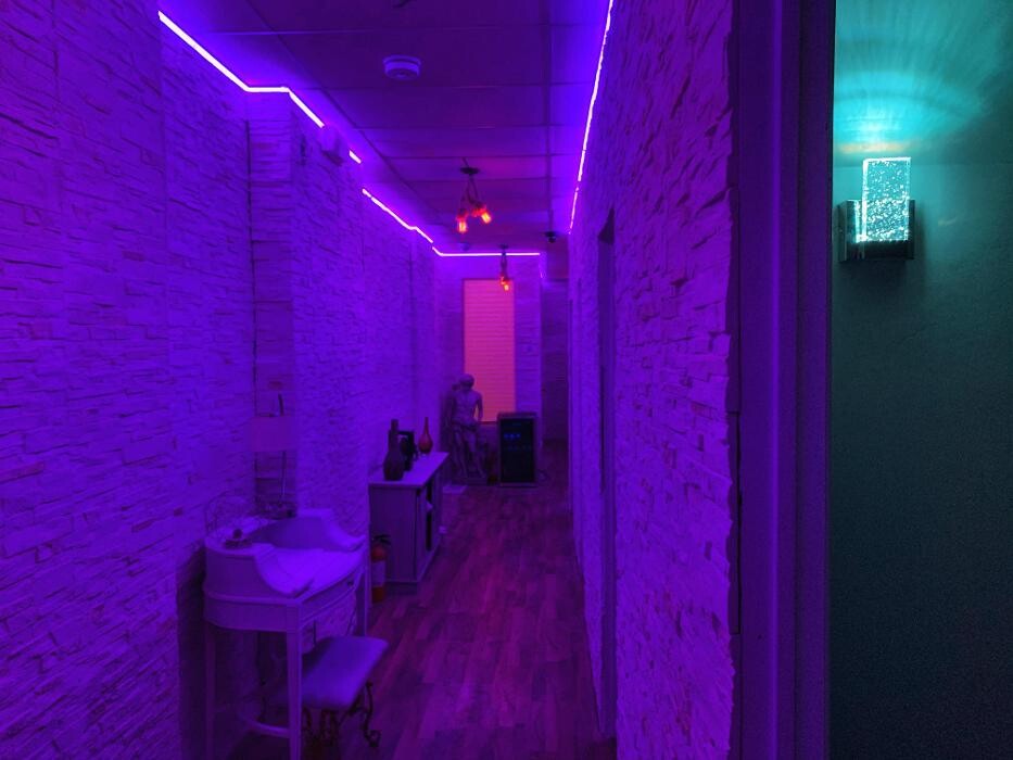 Images HEA7EN Massage Spa