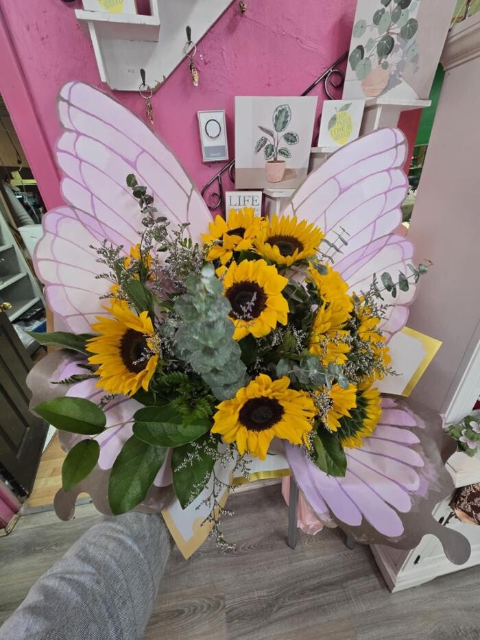 Images Cambridge Flowers & Co.