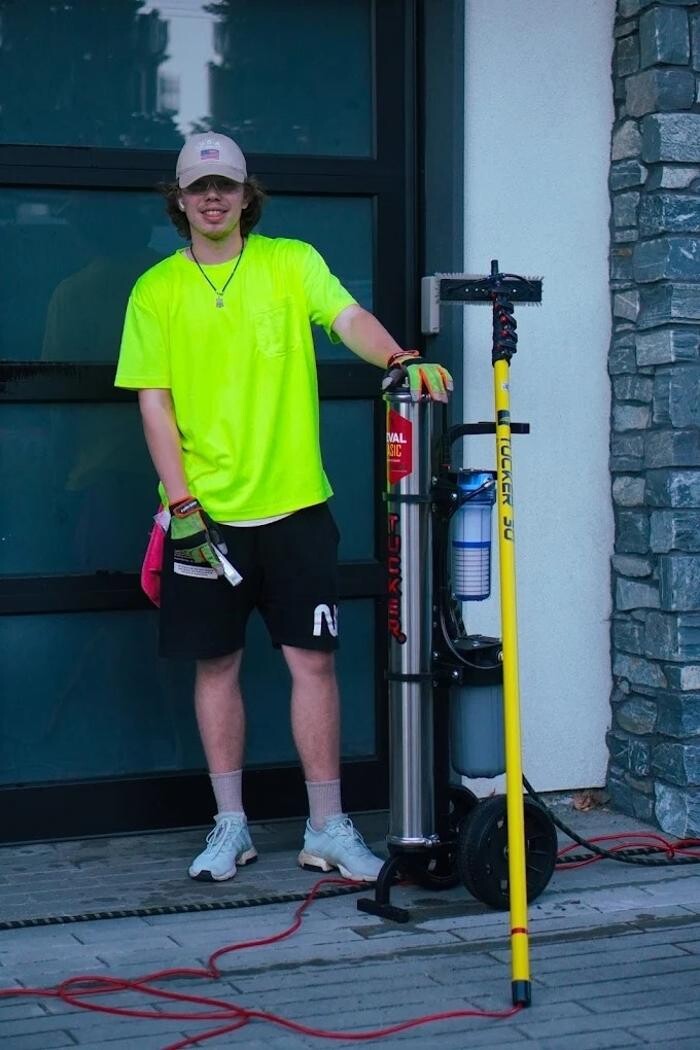 Images Arbutus Exteriors