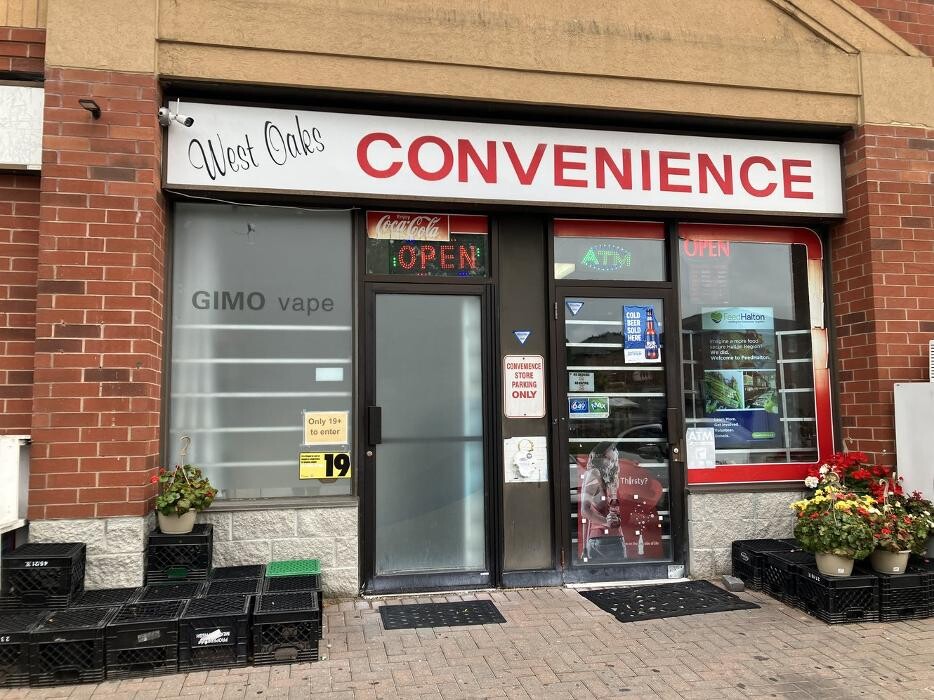 Images CoinFlip Bitcoin ATM - Westoak Convenience (Oakville)