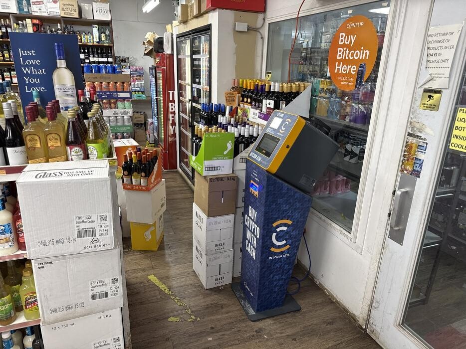 Images CoinFlip Bitcoin ATM - Crown Liquor Store (Edmonton)