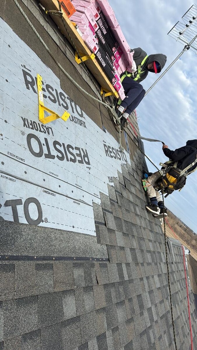 Images Villeneuve Roofing