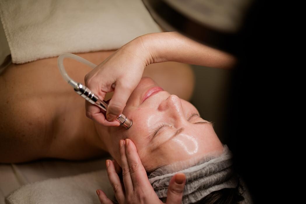 Images Lovegrove Dermatology