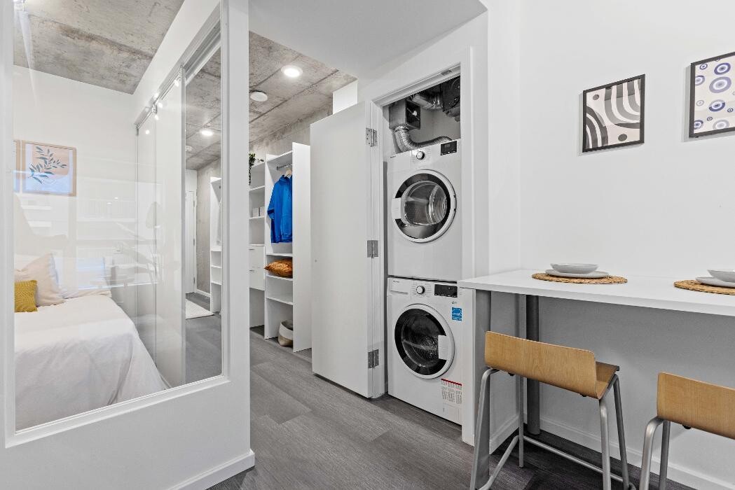 Images ALMA @ ByWard Market - Student Housing Ottawa