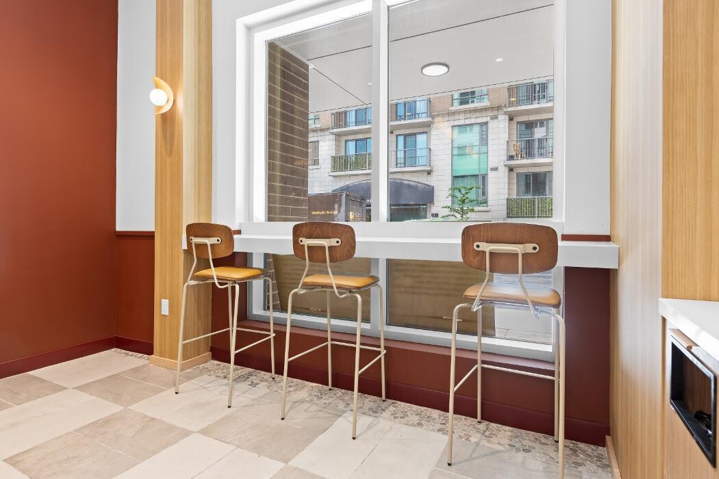 Images ALMA @ ByWard Market - Student Housing Ottawa
