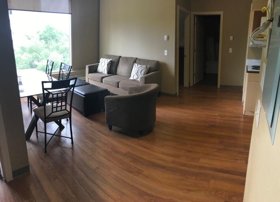 Images 1TEN on Whyte