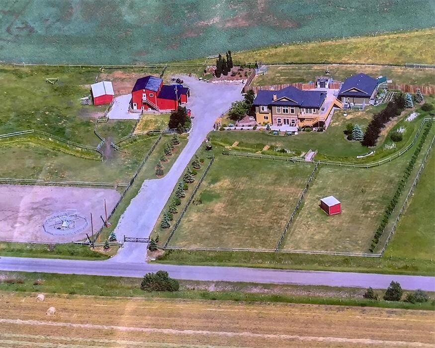 Images Escape to the Country Pet Retreat