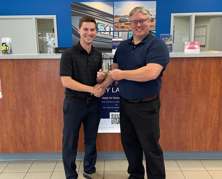 Images Bruce Chevrolet Buick GMC - Middleton