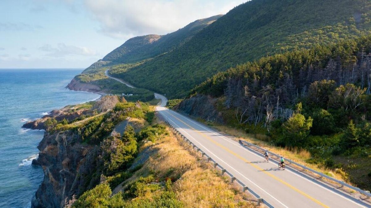 Images Pedal and Sea Adventures