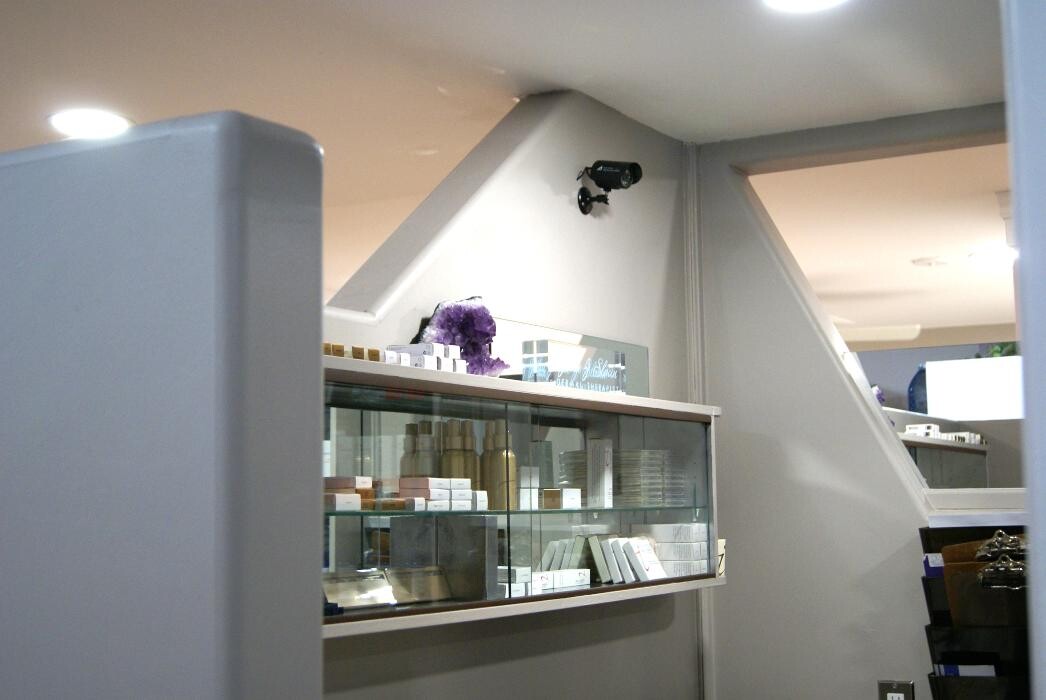 Images Advanced Therapeutic Skin Care Centre DivModernElectrolysis Inc