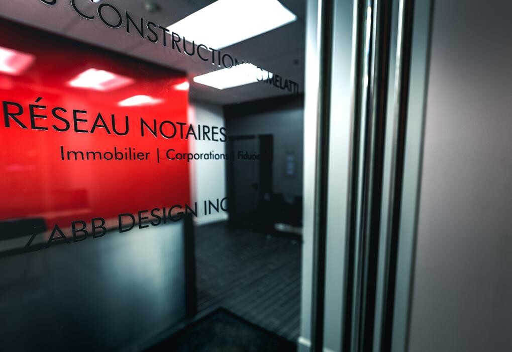 Images 4664, rue , Laval