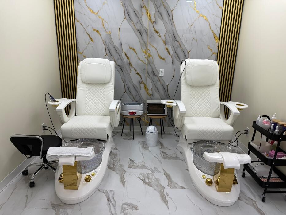 Images RJ Hair Salon & Spa