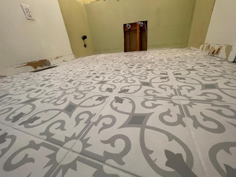 Images YVR Construction Group