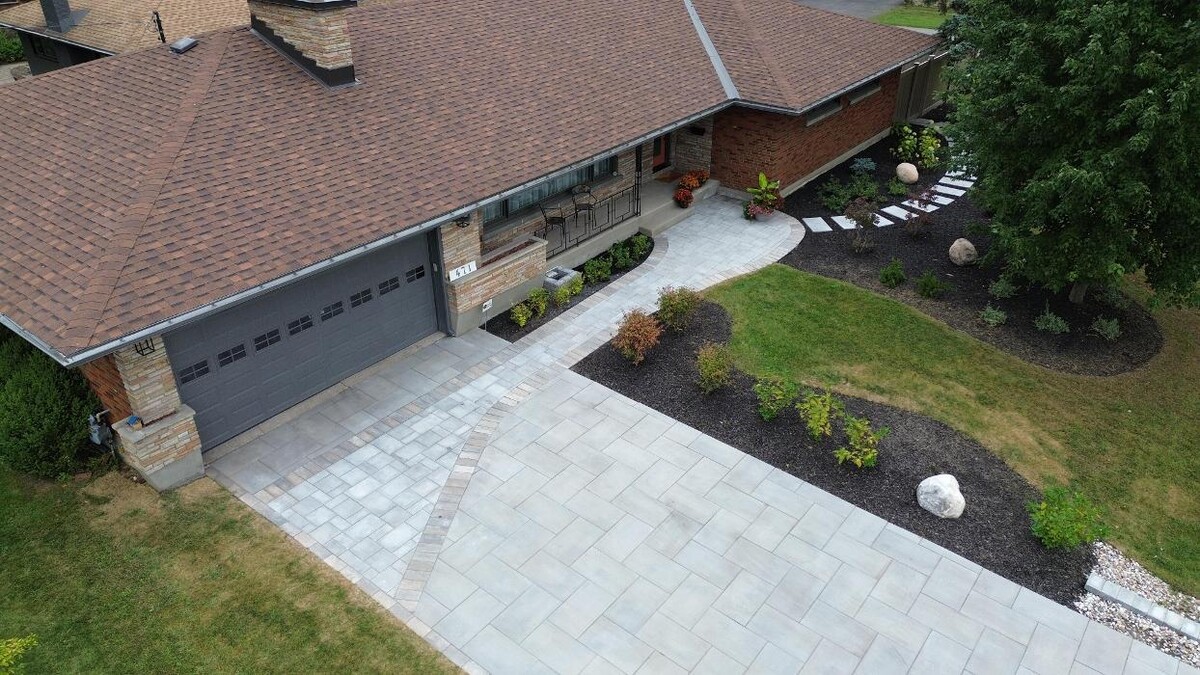 Images Kozy Landscaping Pools Renos