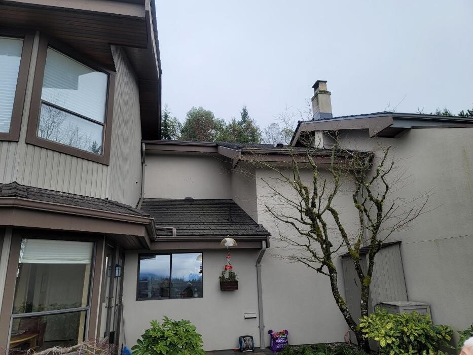 Images SRS Roofing & Exteriors coquitlam