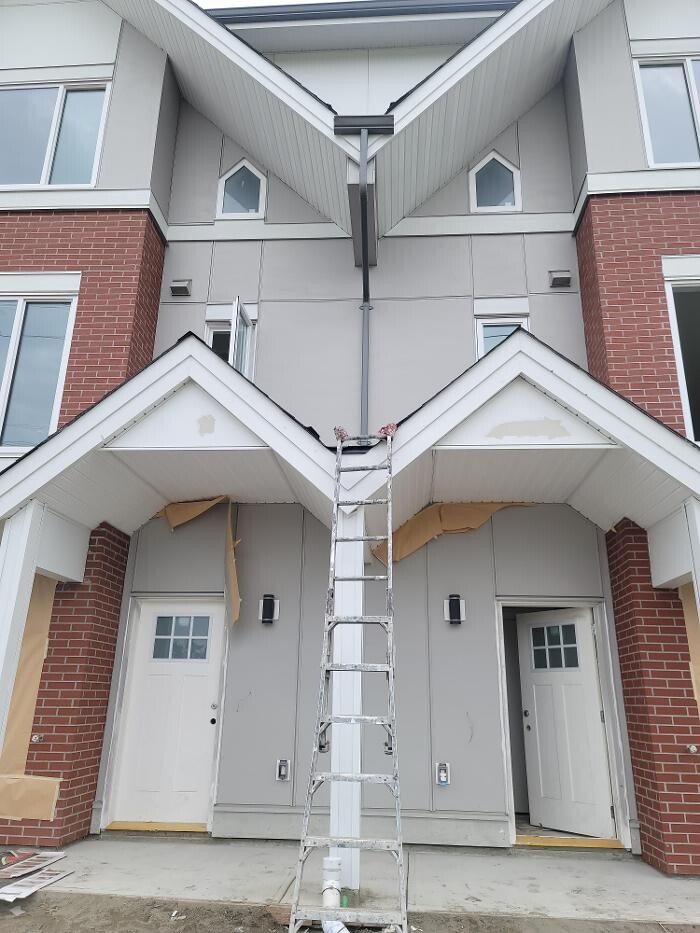 Images SRS Roofing & Exteriors coquitlam