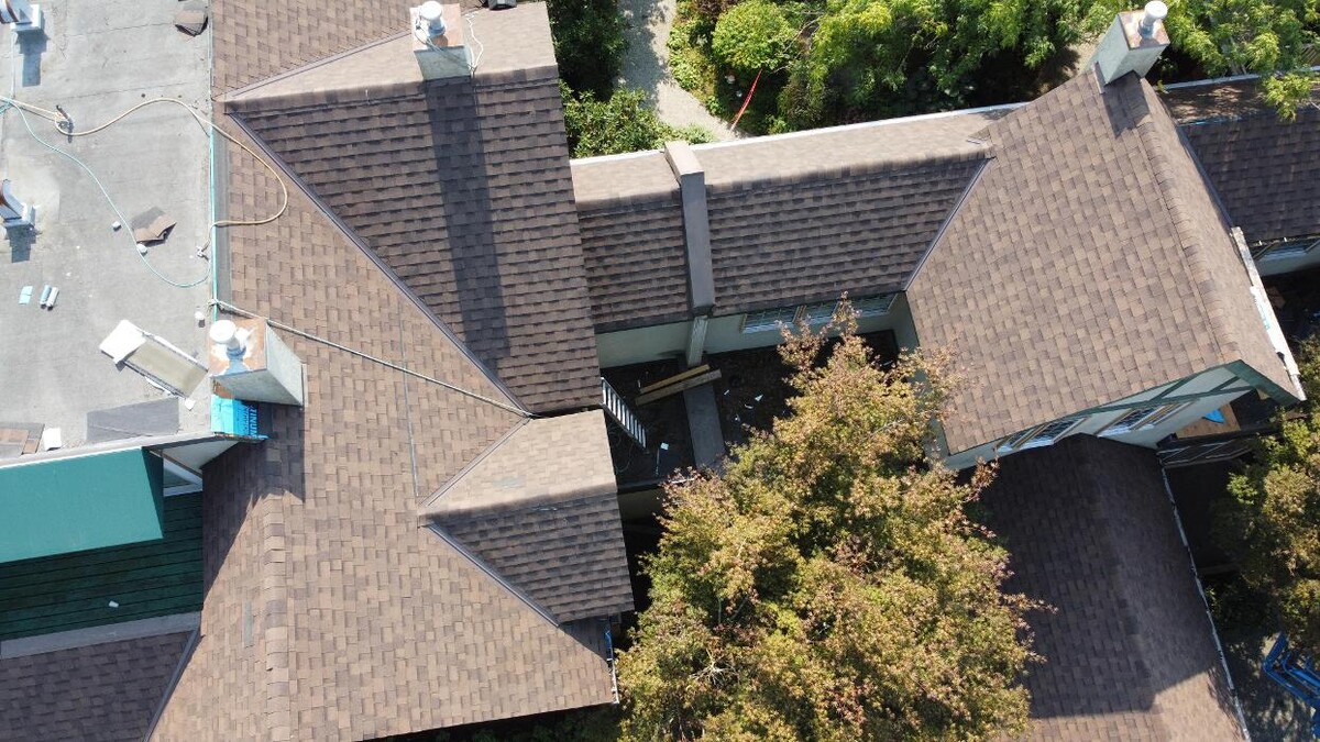 Images SRS Roofing & Exteriors coquitlam