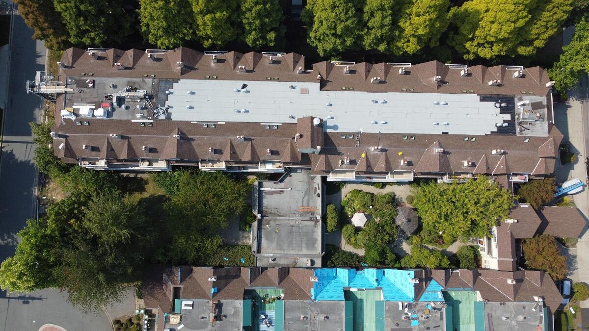 Images SRS Roofing & Exteriors coquitlam