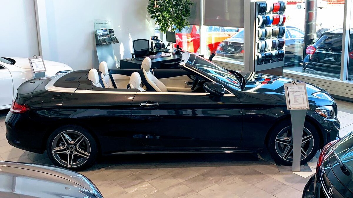 Images Mercedes-Benz Kingston