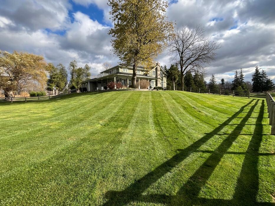 Images Hickory Grove Landscaping