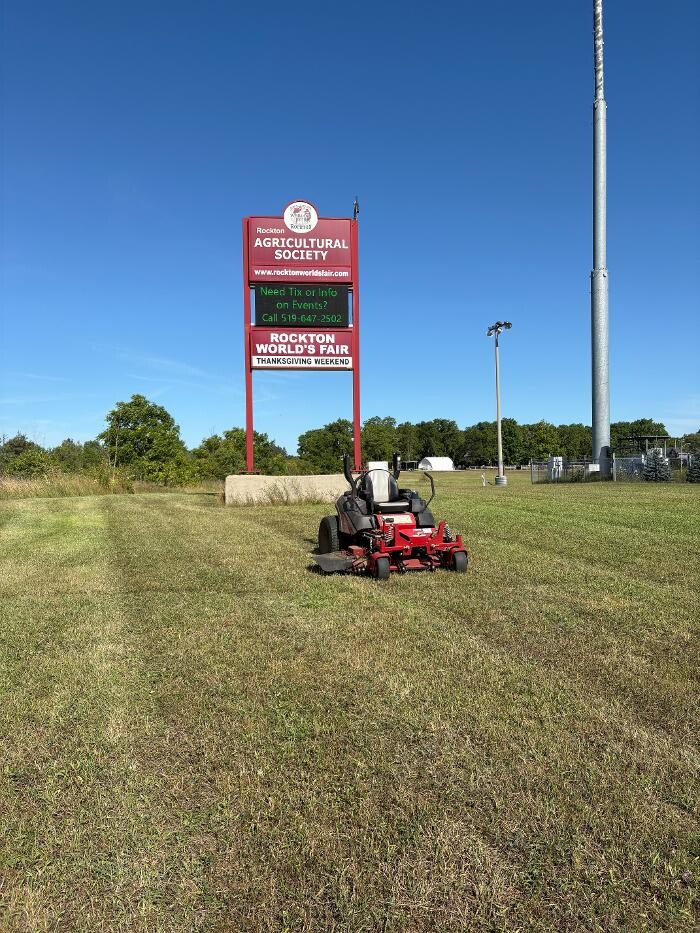 Images Hickory Grove Landscaping