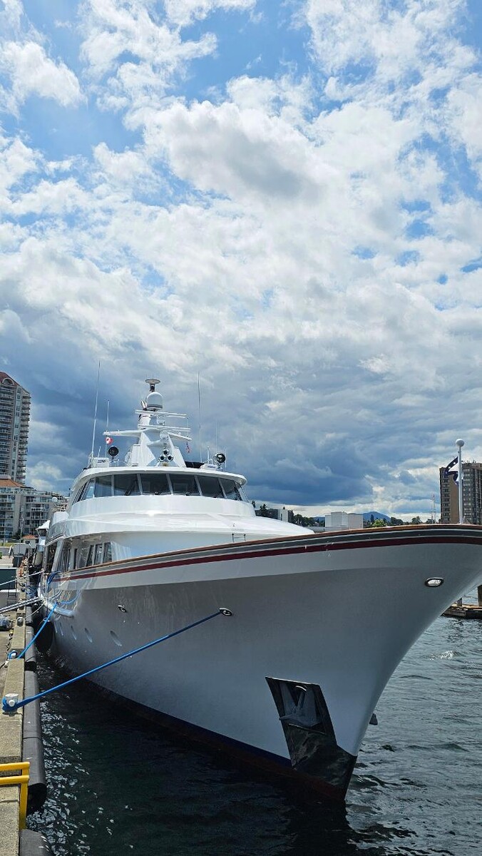 Images The Yacht Lab