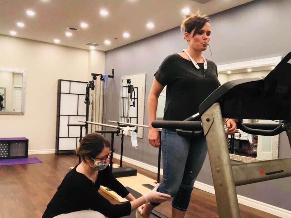 Images Pillars of Wellness - Burlington Physiotherapy, Counselling, Chiropractor