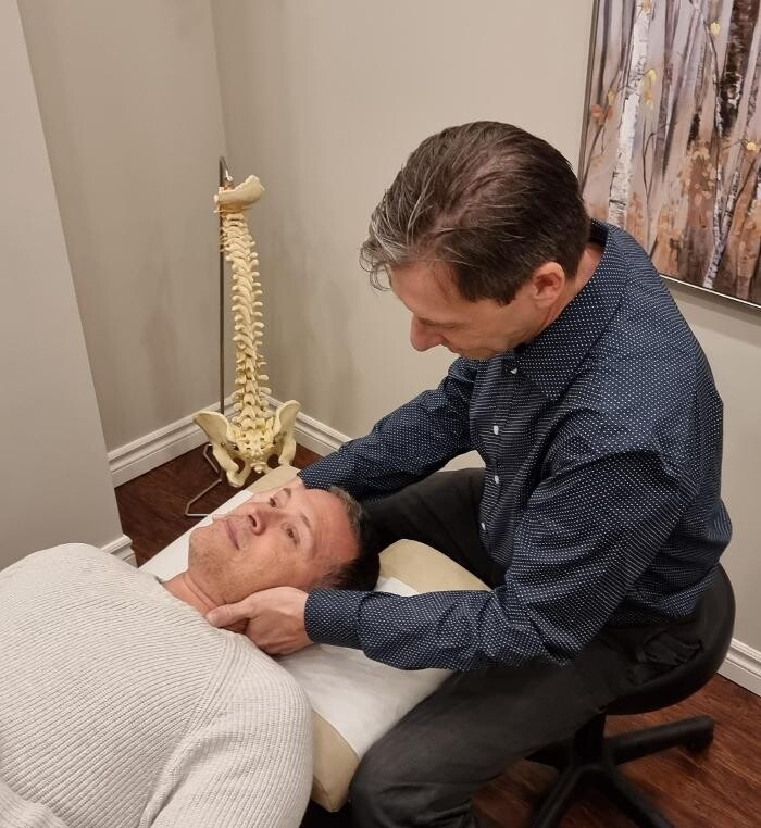 Images Pillars of Wellness - Burlington Physiotherapy, Counselling, Chiropractor