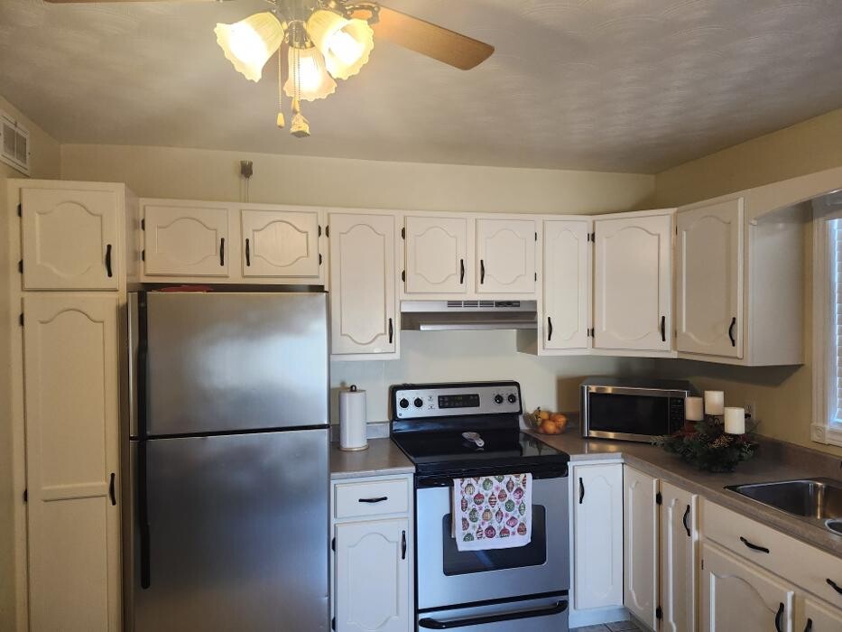 Images A-1 Kitchen Cabinet Refinishing