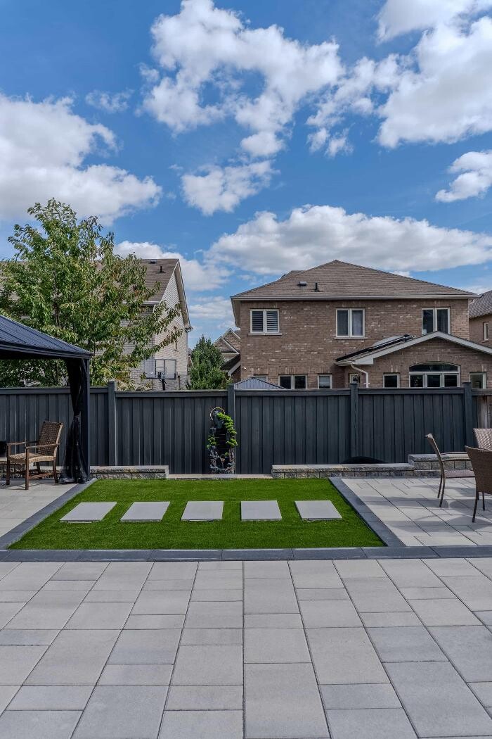 Images Falcons Landscaping & Snow Removal