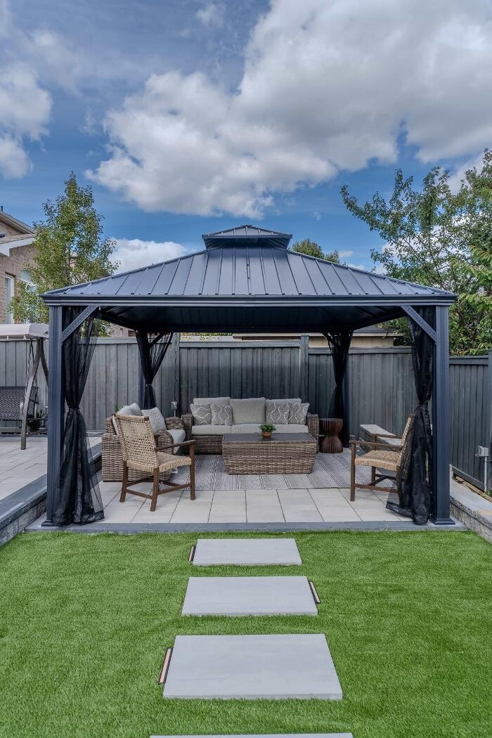 Images Falcons Landscaping & Snow Removal