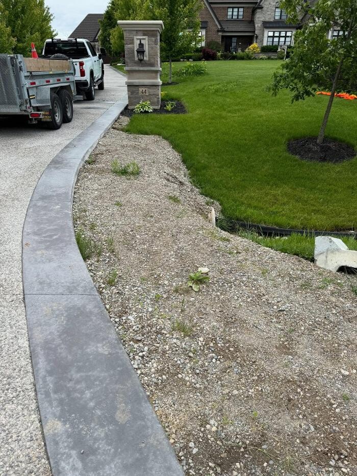 Images Falcons Landscaping & Snow Removal