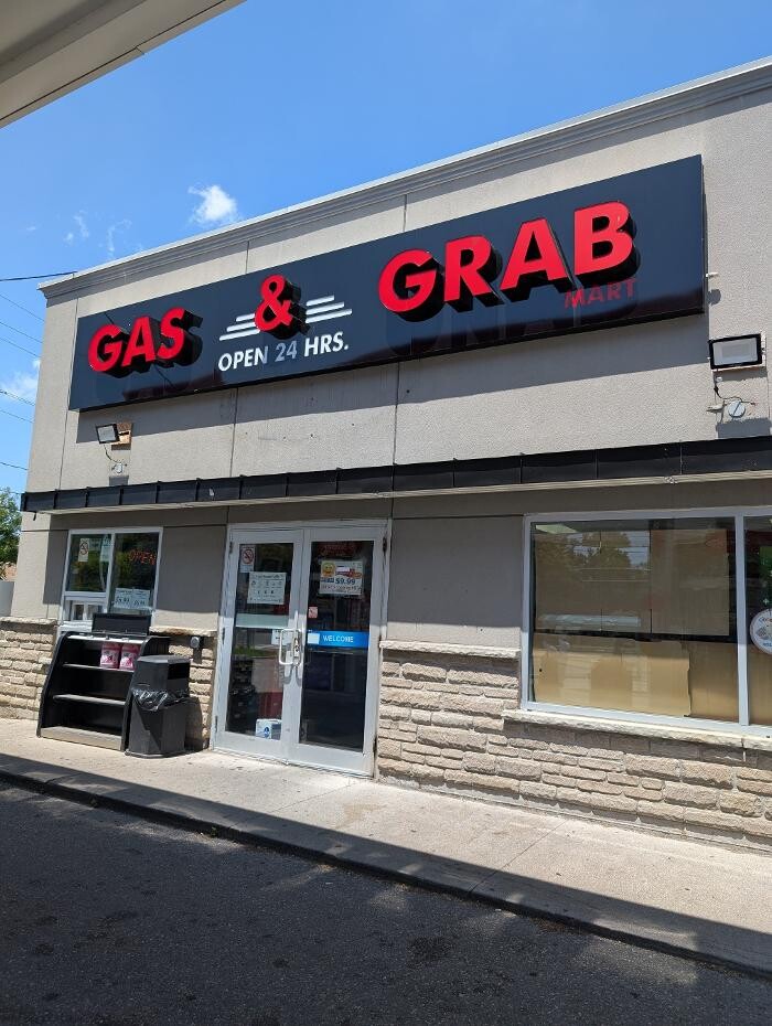 Images CoinFlip Bitcoin ATM - Esso (Toronto)