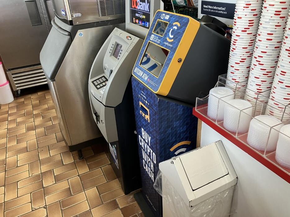 Images CoinFlip Bitcoin ATM - Big Ben's Convenience store (Sydney)